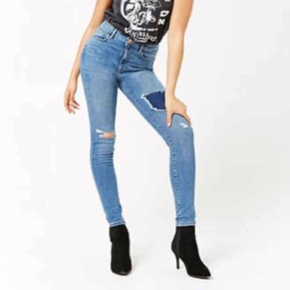 High waisted jeans